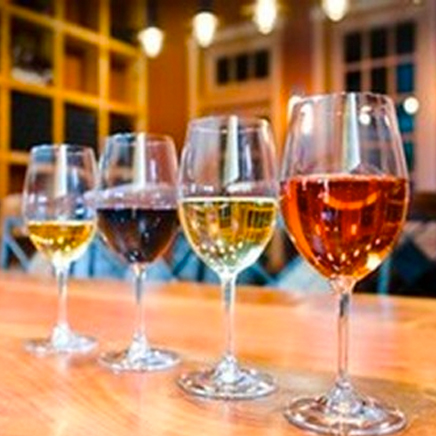 40 Knots Winery Wine Tasting
