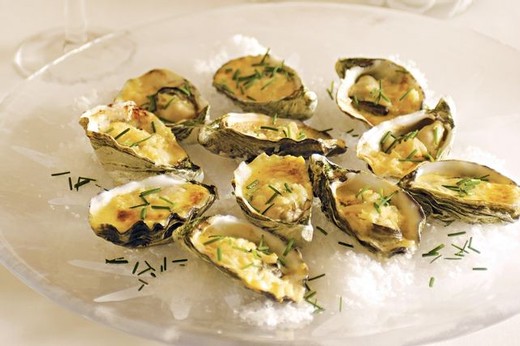 Oysters with a Sparkling Wine Sauce